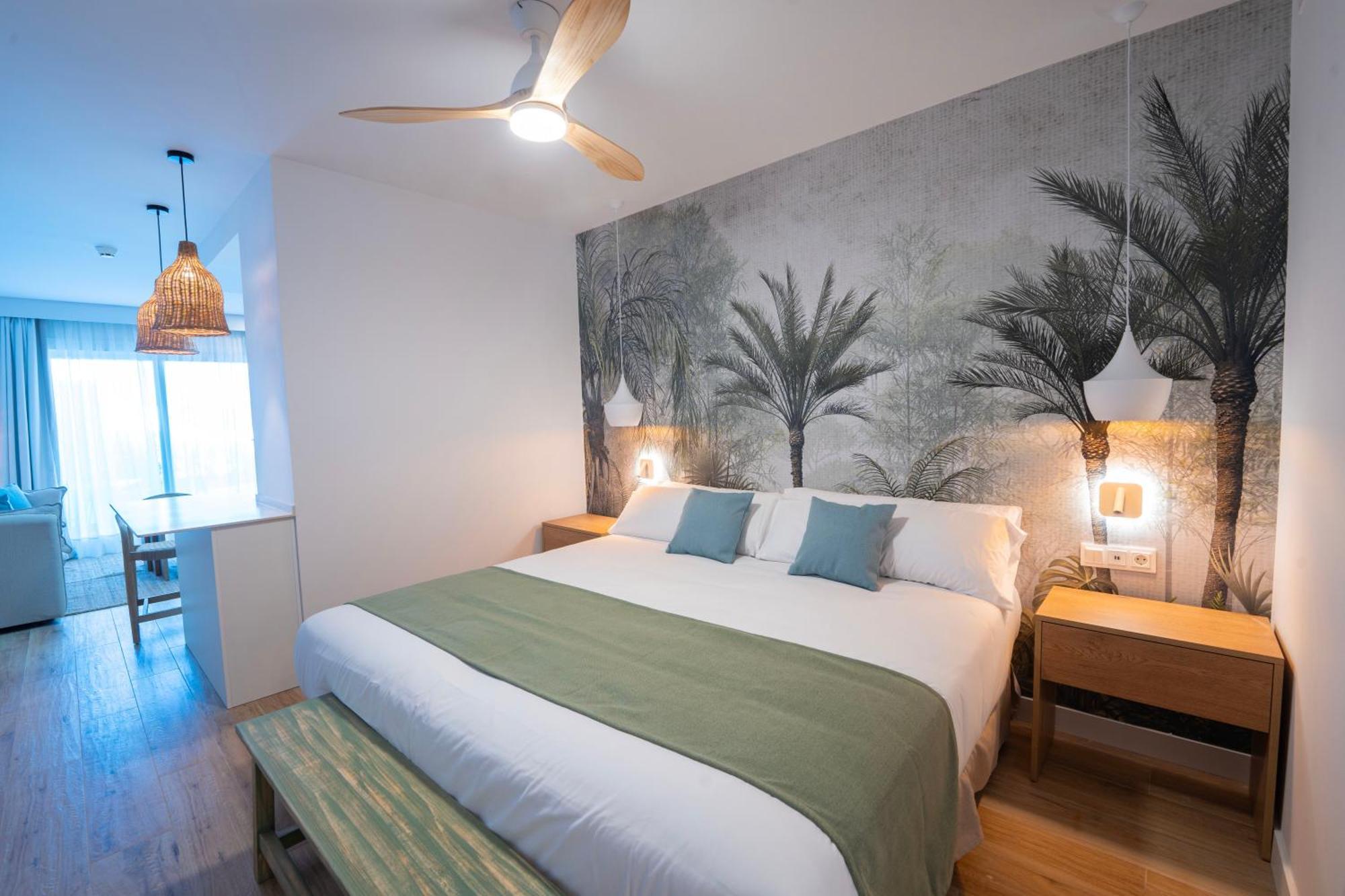 Punta Candor Suites Rota Exterior foto